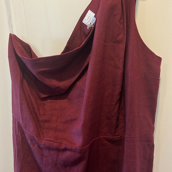 A New Day Linen Dress - Picture 2 of 6